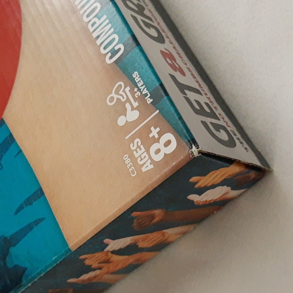 Hasbro Get a Grip Game Challenge Game Night NIB SEALED - Picture 7 of 15